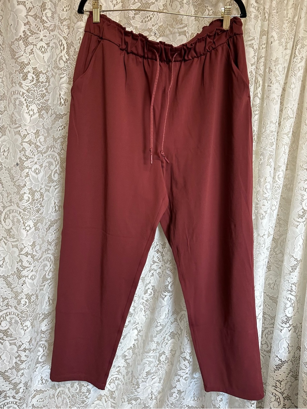 Lululemon Red Stretch High Rise 7/8 25” Length Pants